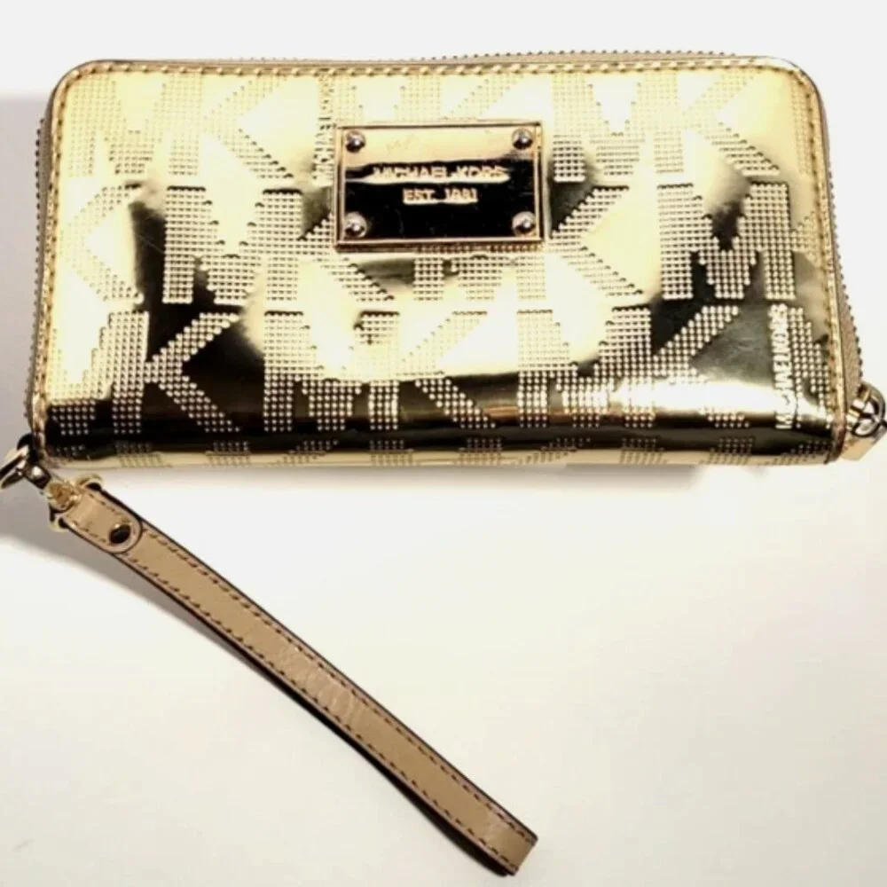 Michael Kors Jet Set Travel Continental Wristlet Wallet Gold